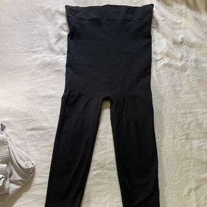 Blanqi postpartum leggings